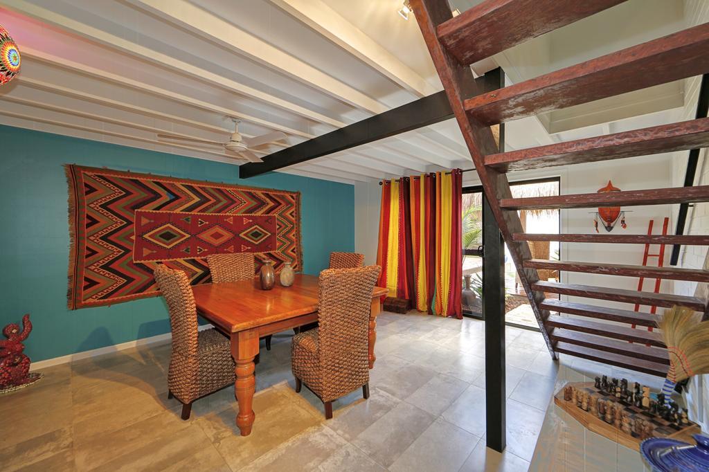 Отель Zen Beach Retreat Барбара Экстерьер фото