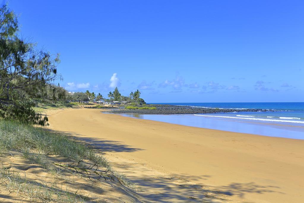 Отель Zen Beach Retreat Барбара Экстерьер фото
